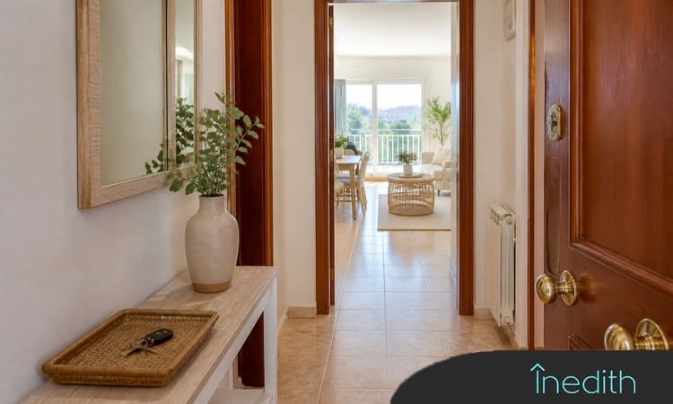 Preparación de visitas tras las vacaciones Preparar visitas para vender una vivienda en Castelldefels